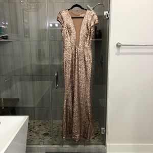 Dress the population Michelle rose gold gown